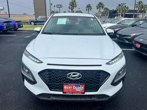 Used 2019 Hyundai Kona SE FWD image 2