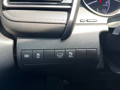 Used 2023 Toyota Camry SE FWD image 23