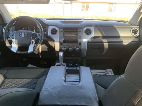 Used 2019 Toyota Tundra SR5 w/ SR5 Upgrade Package image 19