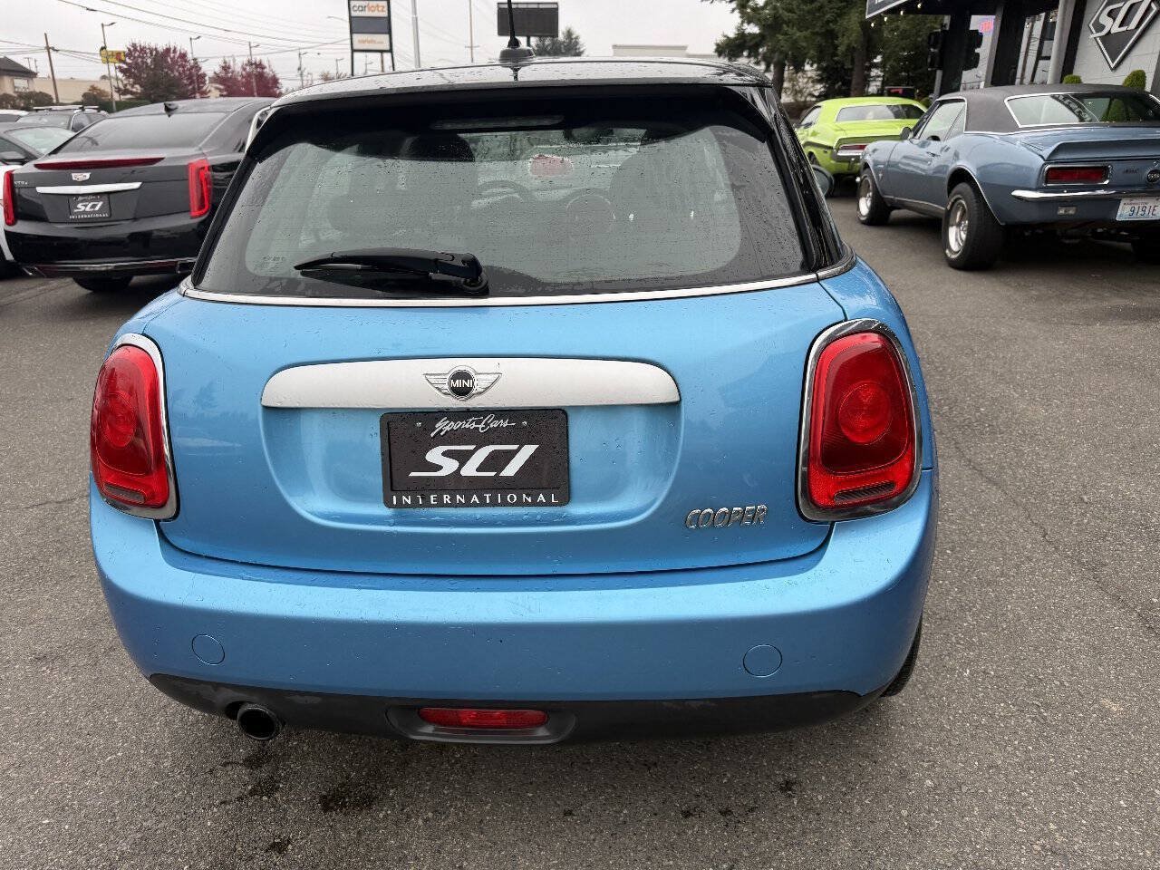 Used 2015 MINI Cooper 4-Door Hardtop FWD image 6