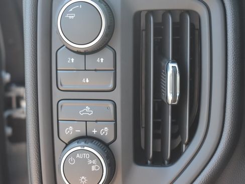 New 2026 Chevrolet Silverado 2500 W/T AWD/4WD image 26