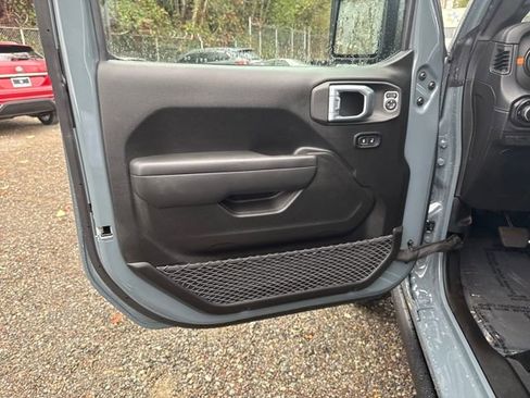 New 2026 Jeep Gladiator Mojave image 15