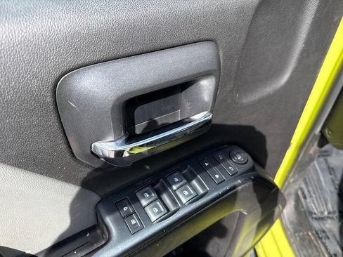 Used 2017 GMC Sierra 3500 4x4 Crew Cab image 9