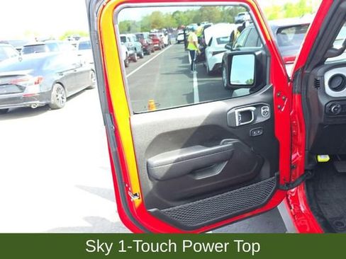 Used 2025 Jeep Wrangler Sport S image 18