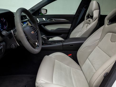 Used 2019 Cadillac CTS V w/ Carbon Fiber Package image 22