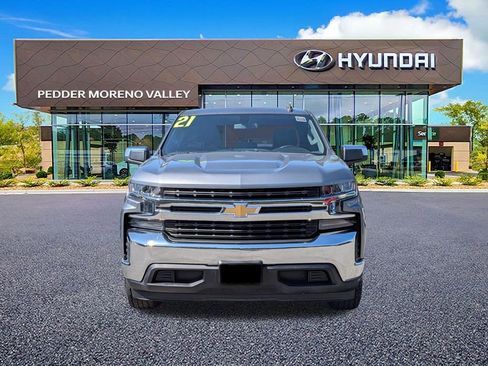 Used 2021 Chevrolet Silverado 1500 LT w/ Bed Protection Package image 9