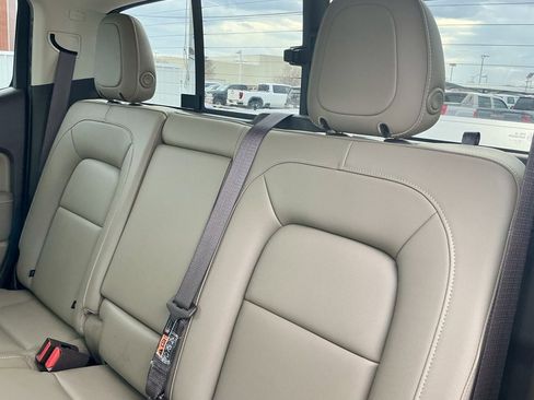 Used 2019 GMC Canyon SLT w/ Trailering Package image 29