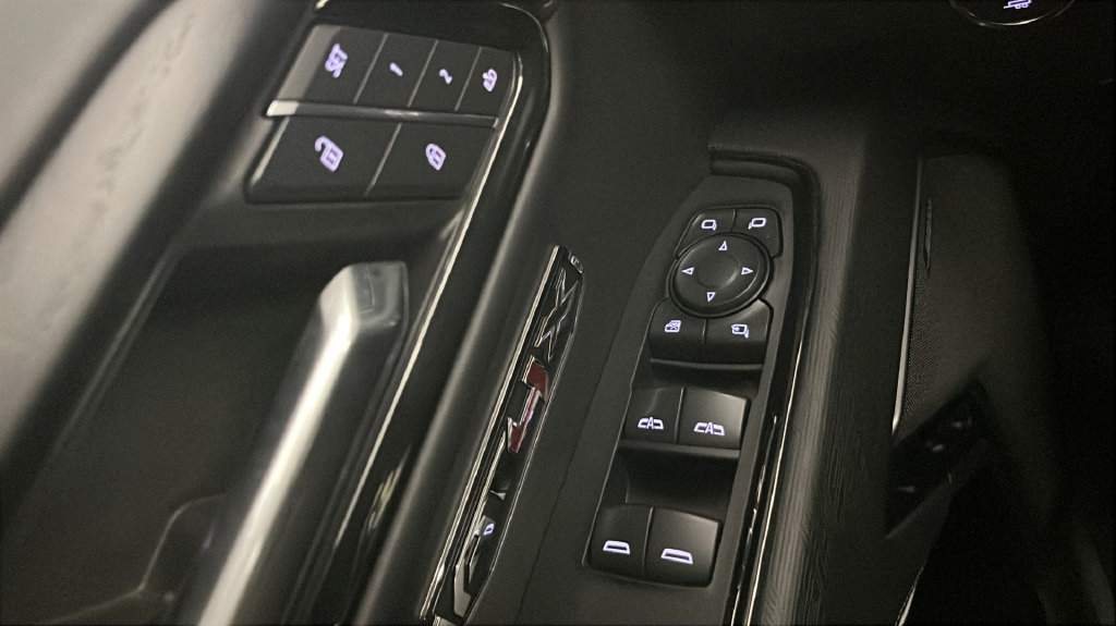 Used 2025 GMC Sierra 1500 AT4X AWD/4WD image 28