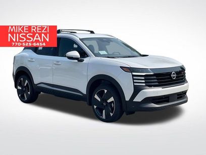 New 2025 Nissan Kicks SR