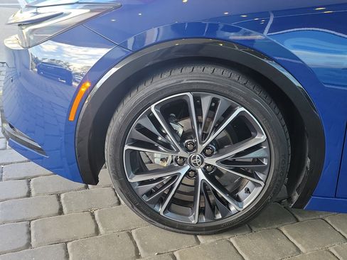 Certified 2024 Toyota Prius Limited image 10