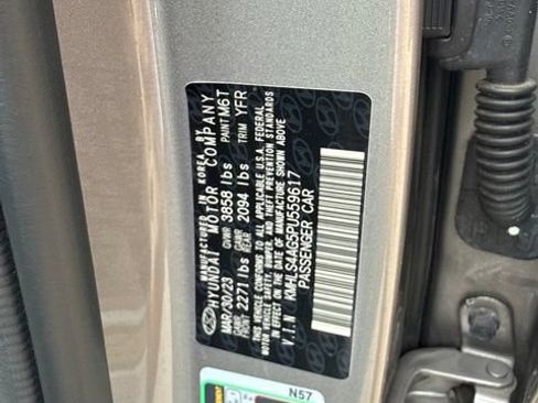 Used 2023 Hyundai Elantra SEL w/ Convenience Package FWD image 28