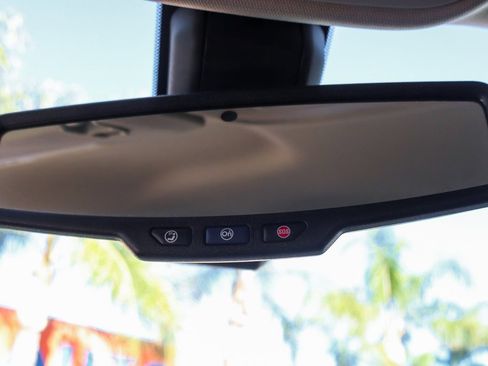 Used 2021 Chevrolet Colorado ZR2 w/ ZR2 Dusk Special Edition image 25