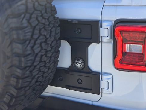 New 2026 Jeep Wrangler Unlimited Rubicon image 16