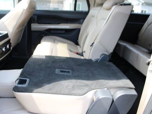 Used 2024 Ford Expedition Max Limited RWD image 46