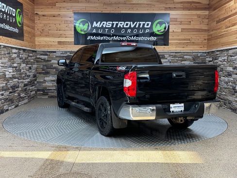 Used 2021 Toyota Tundra SR5 w/ SR5 Leather Package RWD image 7