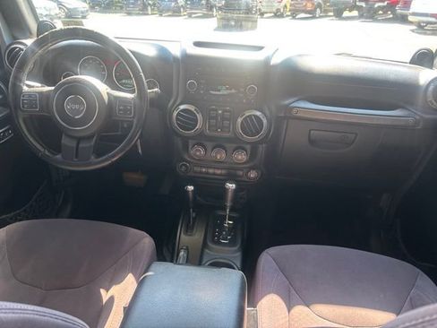 Used 2013 Jeep Wrangler Unlimited Sport AWD/4WD image 8