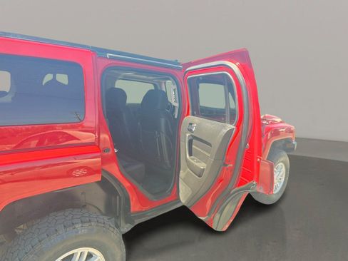 Used 2007 HUMMER H3 w/ Chrome Appearance Package AWD/4WD image 17