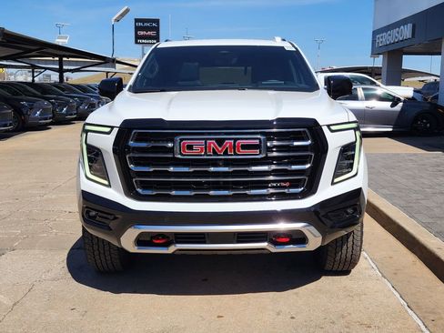 New 2026 GMC Yukon AT4 w/ AT4 Premium Plus Package image 8