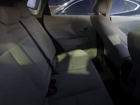 Used 2024 Hyundai Kona SEL image 9