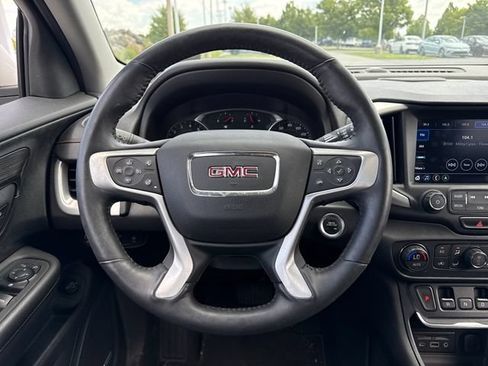 Used 2018 GMC Terrain SLT w/ Preferred Package AWD/4WD image 17