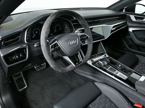 New 2025 Audi RS 7 performance Sportback image 4