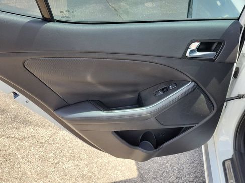 Used 2015 Kia Optima EX FWD image 9