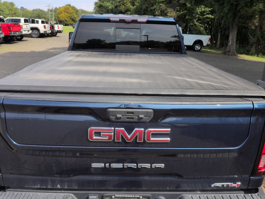 Used 2022 GMC Sierra 2500 AT4 w/ AT4 Premium Plus Package AWD/4WD image 15