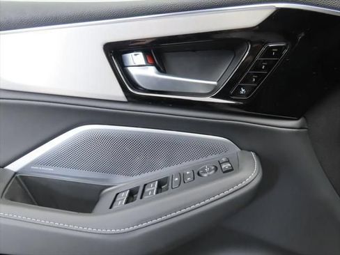 Used 2026 Acura MDX w/ Technology Package FWD image 24