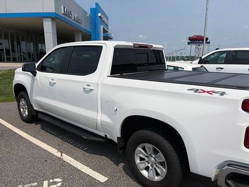Used 2025 Chevrolet Silverado 1500 LT w/ Protection Package AWD/4WD image 6
