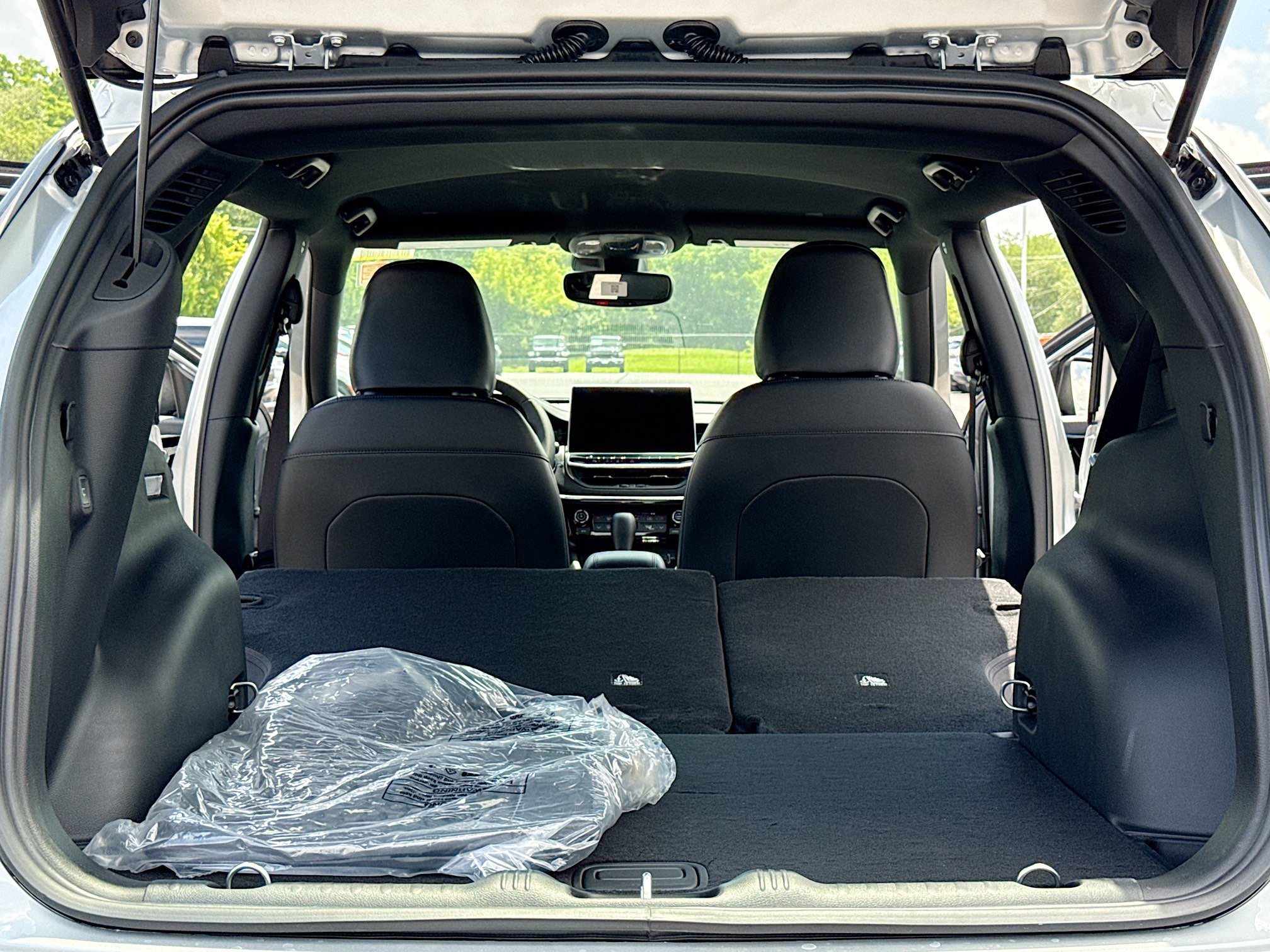 New 2026 Jeep Compass Latitude AWD/4WD image 7