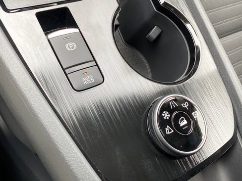 New 2026 Nissan Rogue SV AWD/4WD image 18