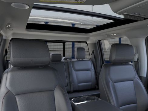 New 2025 Ford F250 Lariat w/ Lariat Ultimate Package image 22