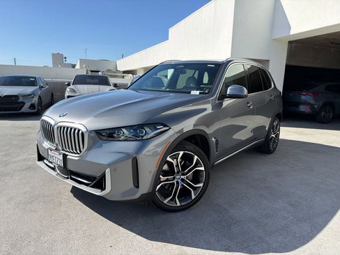Used 2026 BMW X5 xDrive40i w/ Premium Package AWD/4WD image 4