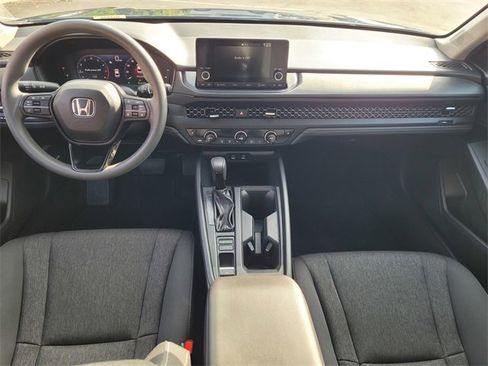Used 2024 Honda Accord EX image 10