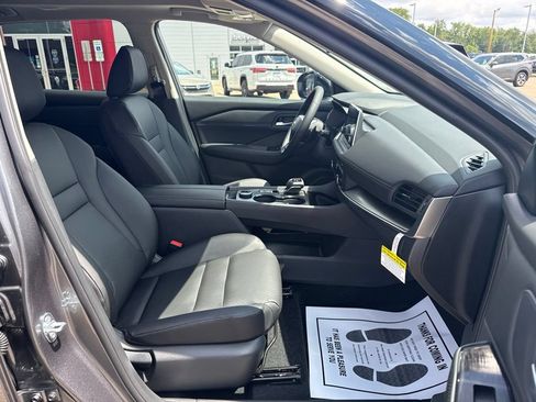 New 2026 Nissan Rogue Dark Armor AWD/4WD image 28