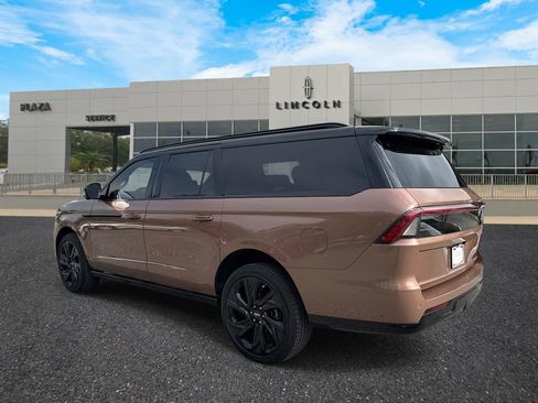 New 2025 Lincoln Navigator L Black Label image 5