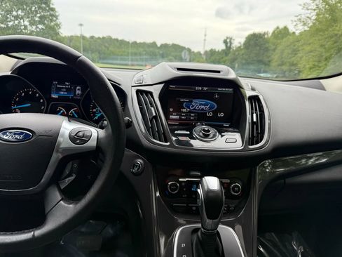 Used 2014 Ford Escape Titanium w/ Equipment Group 401A image 32