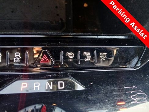 Used 2023 Jeep Wagoneer Series III w/ Premium Group I image 23