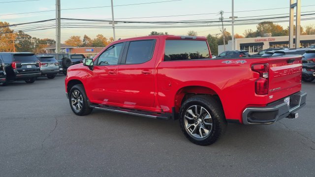 Used 2023 Chevrolet Silverado 1500 LT AWD/4WD image 6