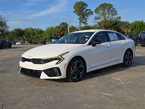 New 2026 Kia K5 GT-Line image 4