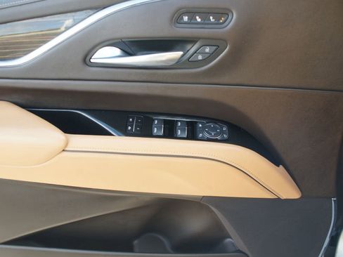 Used 2024 Cadillac Escalade Sport w/ Touring Package image 32