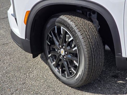 New 2026 Chevrolet Traverse LT w/ Sun and Wheel Package image 22