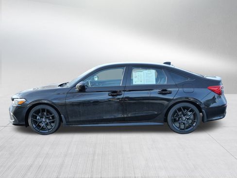 Used 2024 Honda Civic Sport image 4
