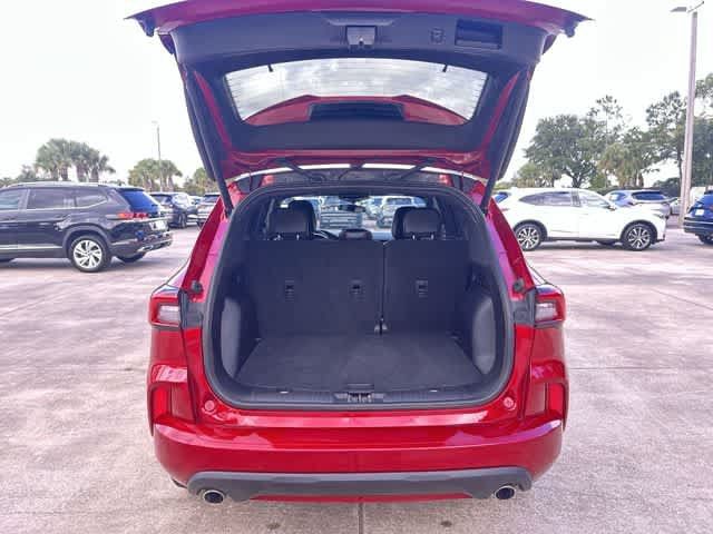 Used 2023 Ford Escape ST-Line AWD/4WD image 32