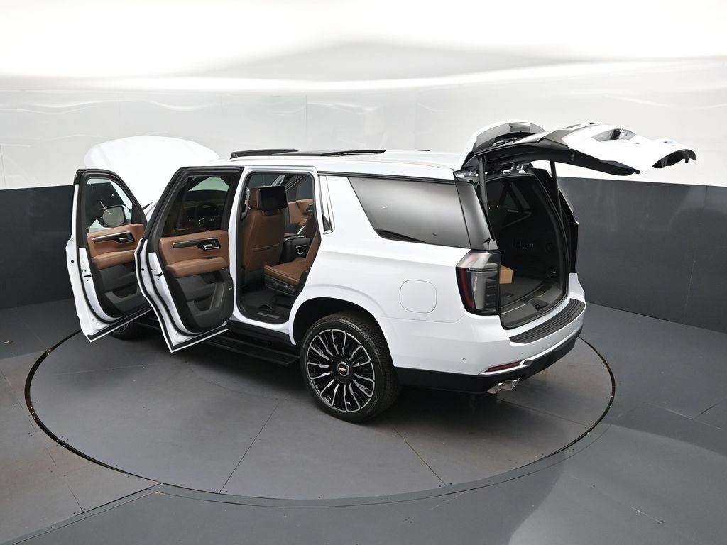 New 2026 Chevrolet Tahoe High Country AWD/4WD image 48