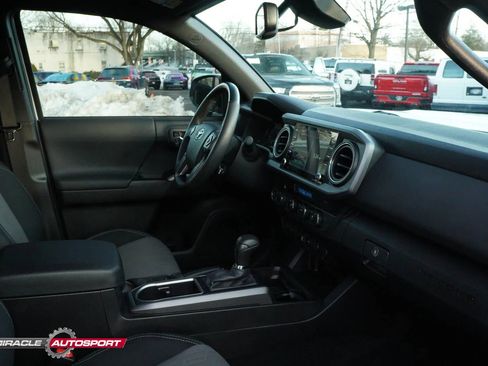 Used 2023 Toyota Tacoma TRD Sport w/ Advanced Technology Package image 35
