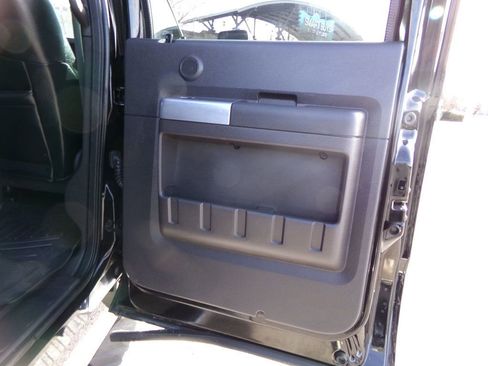 Used 2016 Ford F350 Lariat w/ Lariat Interior Package image 14