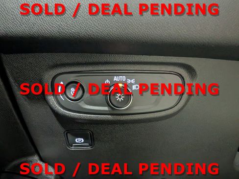 Used 2020 GMC Terrain SLE w/ Driver Convenience Package image 25