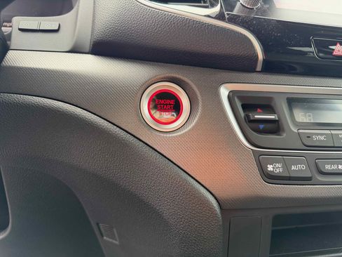 Used 2023 Honda Ridgeline Sport image 24