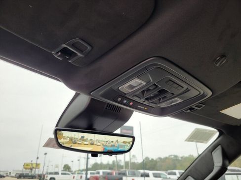 New 2026 GMC Sierra 3500 Denali Ultimate image 25